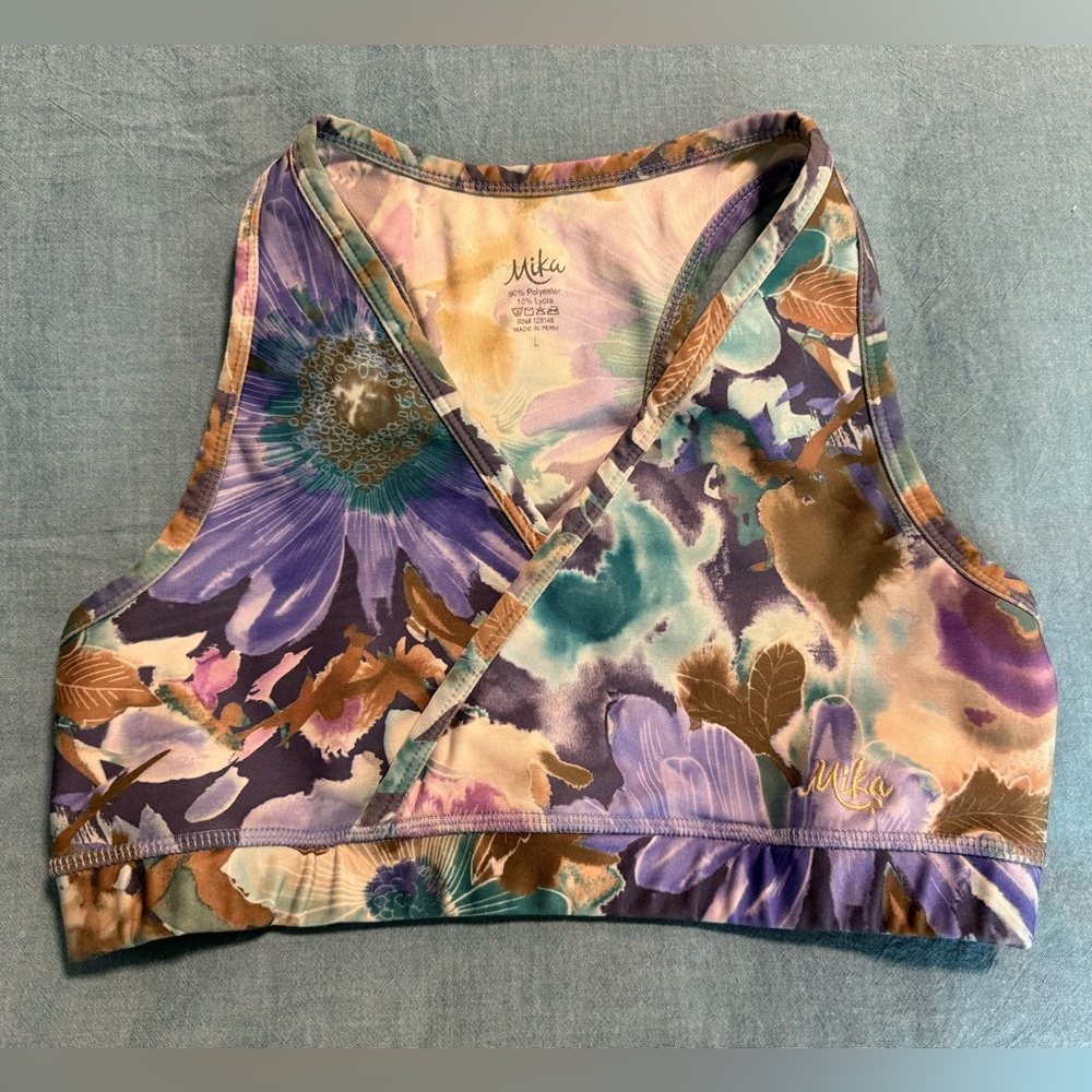 Mika Yoga Wear Ella Top Hawaiian print size L